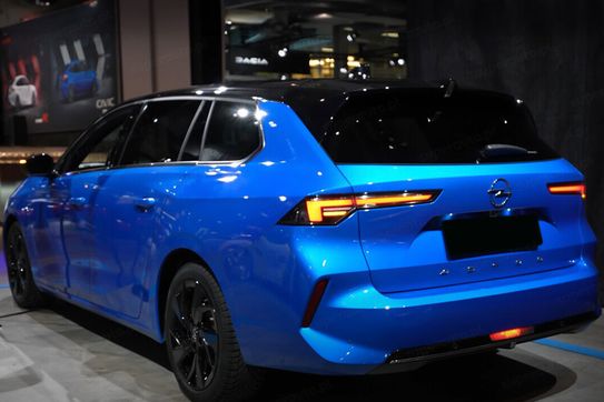 Opel Astra GS 1.2 Turbo