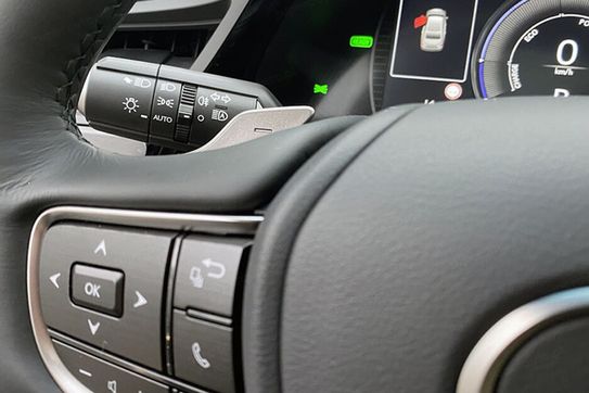 Lexus ES 300h Business Edition 2.5 E-CVT