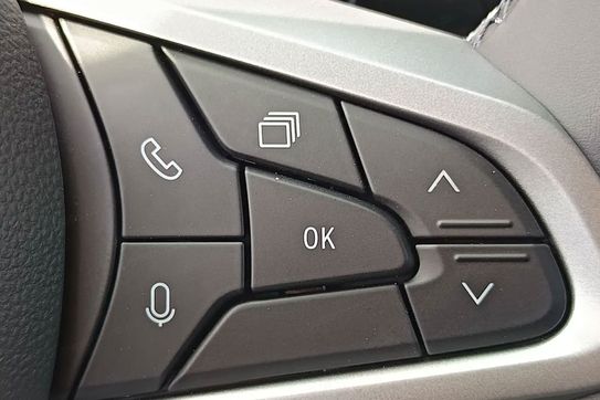 Dacia Duster Journey 1.6 Full Hybrid