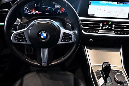 BMW Seria 3 320d xDrive M Sport sport-aut