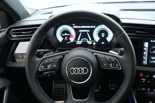 Audi A3 S3 TFSI quattro S tronic