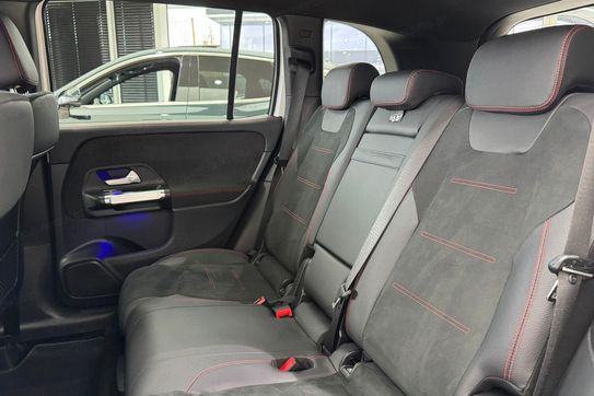 Mercedes GLB 200 d AMG Line 8G-DCT