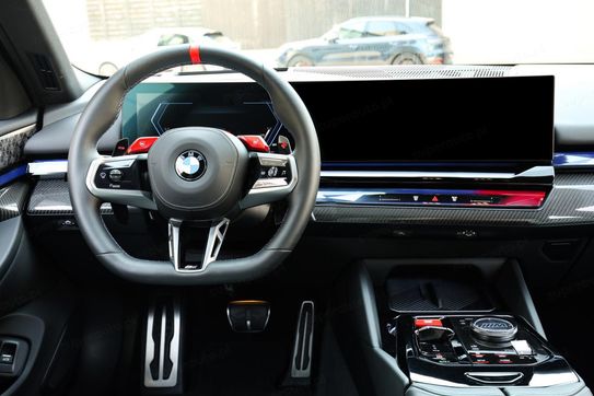 BMW Seria 5 M5