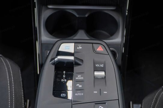 BMW iX2 eDrive20