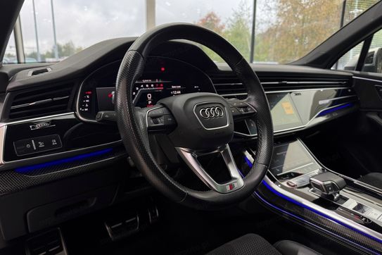 Audi Q7 SQ7 TFSI quattro