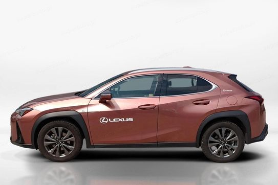Lexus UX 300h F Sport Design