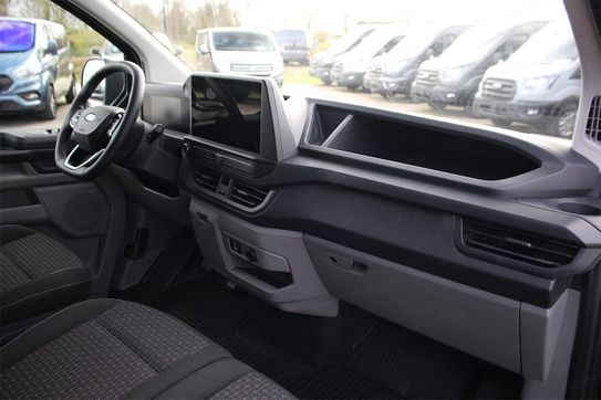 Ford Transit Custom Kombi M1 320 L2H1 Trend A8
