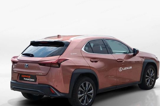 Lexus UX 300h F Sport Design