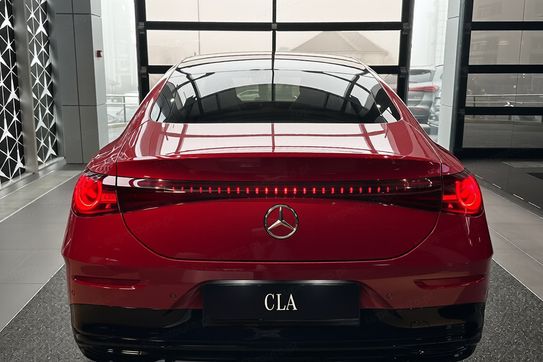 Mercedes CLA 220 4-Matic