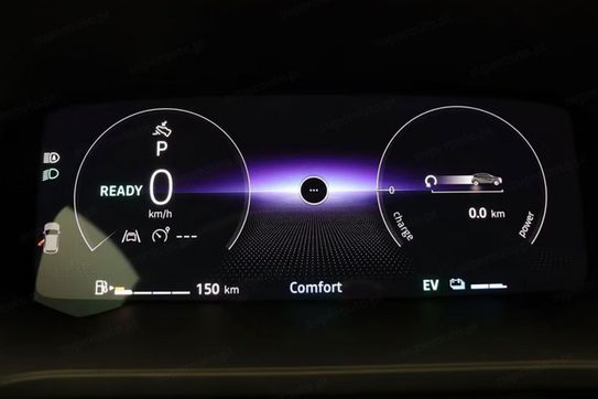 Renault Captur Techno 1.8 E-TECH Full Hybrid