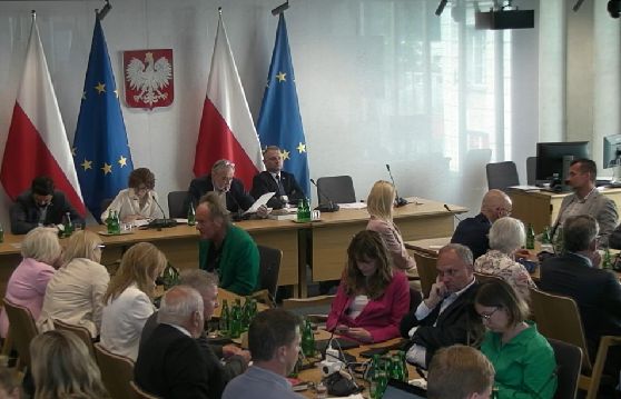 Czy to koniec batalii o tantiemy z internetu? W środę drugie czytanie projektu ustawy w Sejmie