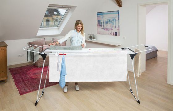 Vileda promuje suszarkę Infinity kampanią „Wiele potrzeb, jedna odpowiedź”