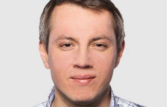 Marcin Pośpiech nowym gospodarzem „Za, a nawet przeciw” w Trójce