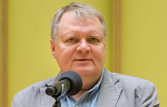 Zmiany w ramówce Telewizji Republika. Jacek Sobala poprowadzi „Mówi się”