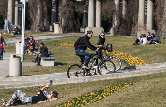 Nastroje społeczne Polaków pogarszają się, przyczyną strajk nauczycieli