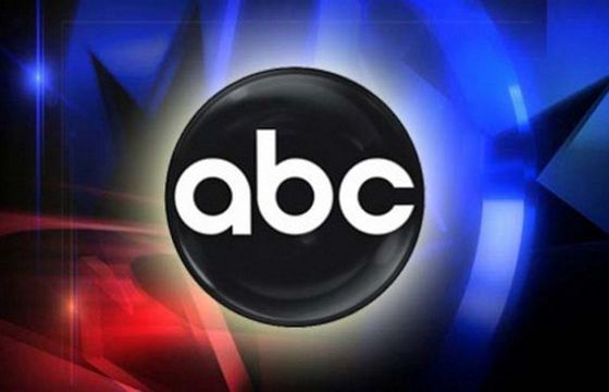 "The Mayor", "Roseanne", "Alex, Inc.", "Splitting Up Together" - zwiastuny seriali ABC