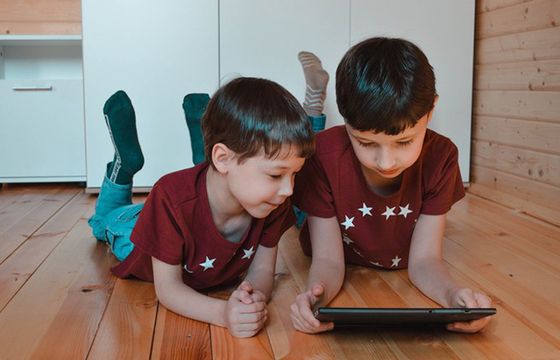 Program 500 plus filarem budżetów połowy rodzin z dziećmi
