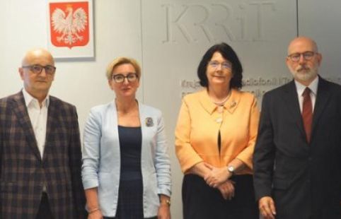 NIK ma szereg zarzutów wobec KRRiT. Chodzi o koncesje i abonament