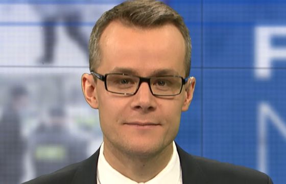 Jacek Łęski poprowadzi cykl „Chodzi o pieniądze” w TVP1