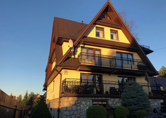 Apartamenty i pokoje 