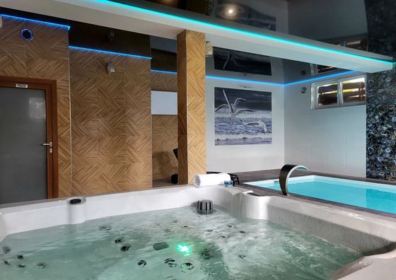 Dom Jastrzębia z basenem i jacuzzi Jastrzębia Góra