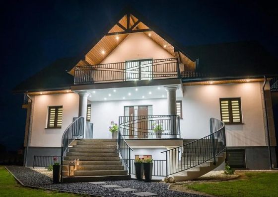 Willa Kormoran - Pokoje i Apartamenty na Mazurach Mikołajki