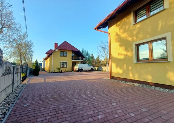 Noclegi u Moni Pokoje Hotelowe Zielona Góra