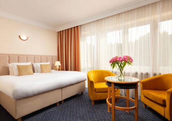 Hotel Perła Leśna Nadarzyn