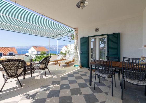 Apartment Pepica Postira