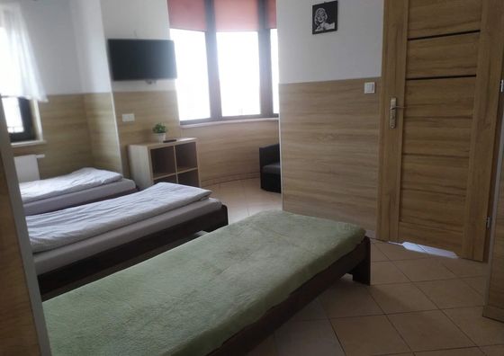 Kwatery Dla Firm i Pokoje Gościnne Długołęka