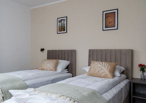 Pokoje Syrenka Solec - Zdrój