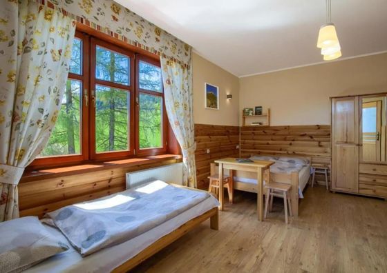 Dom gościnny Schronisko PTTK Trzy Korony Sromowce Niżne