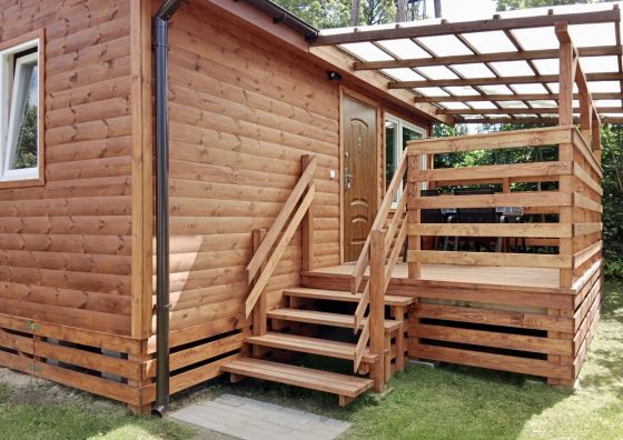 Owocowe Wakacje - Domek drewniany nad jeziorem Mikołajki