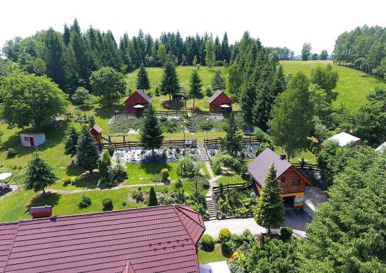 Domki drewniane Modrzewiowe Wzgórze Uherce Mineralne