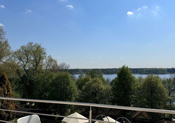 CENTRUM SZKOLEŃ I KONFERENCJI GEOVITA W JADWISINIE