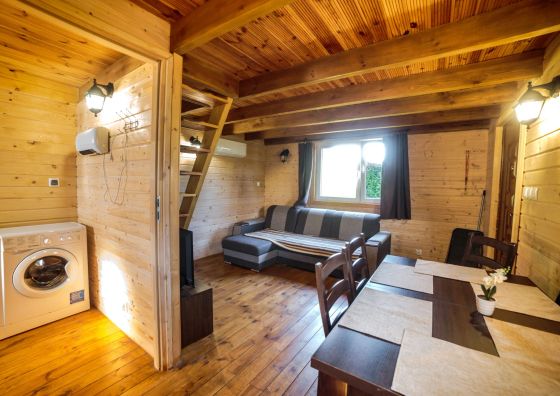 Górska Chatka i Villa Łągi  Bukowiec