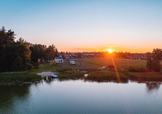 Zalesie 7D - domki nad jeziorem z własną linią brzegową MAZURY
