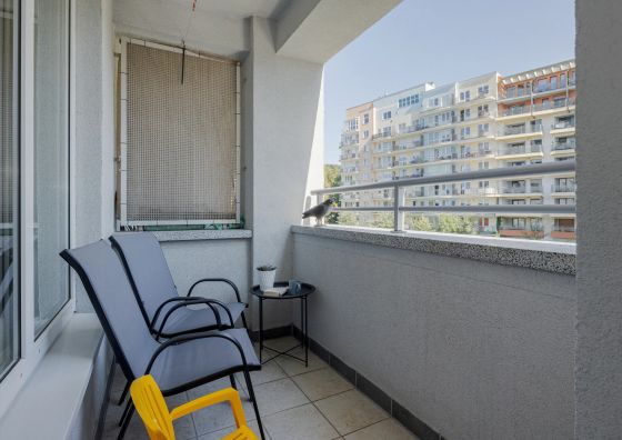 Portowa 18/210