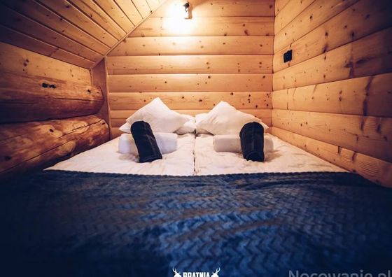 BRATNIA BYSTRE - Domy z bala z jacuzzi i sauna Baligród