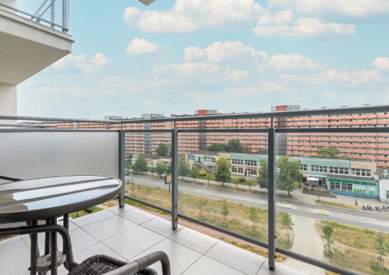 Obrońców Wybrzeża 15/611