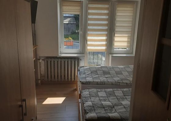 Pokoje gościnne-Złotogłów-BIS