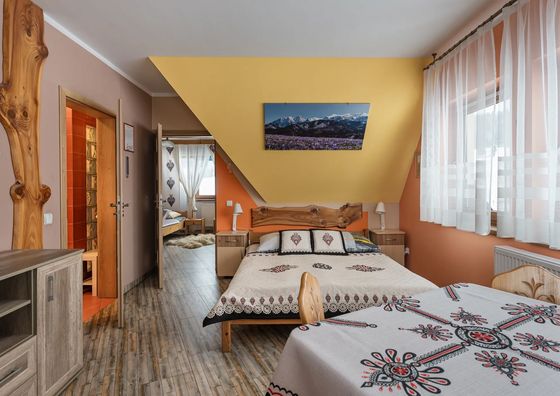 Chatka na Skalnym Brzyzku Czarna Góra