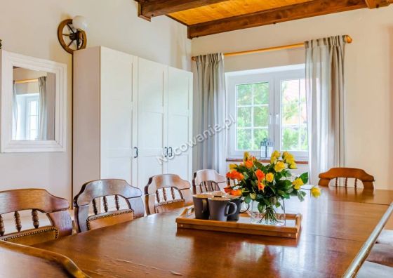 Całoroczny dom nad jeziorem z ogrodzoną posesją w sercu Mazur Węgorzewo