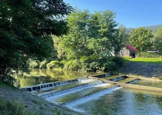 Pustelnika Chatka nad Brennicą, Brenna 