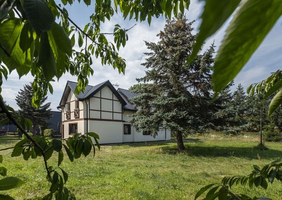 Rezydencja nad rzeką Łeba