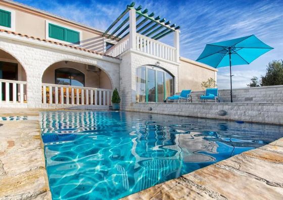 House Stone&Olive Marina