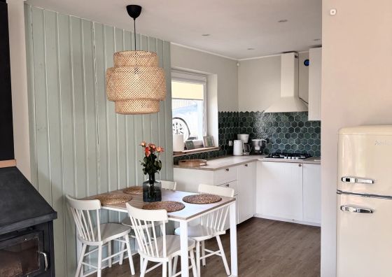 Domek nad jeziorem, z plażą -  Lake Park Łagów (Mundi)