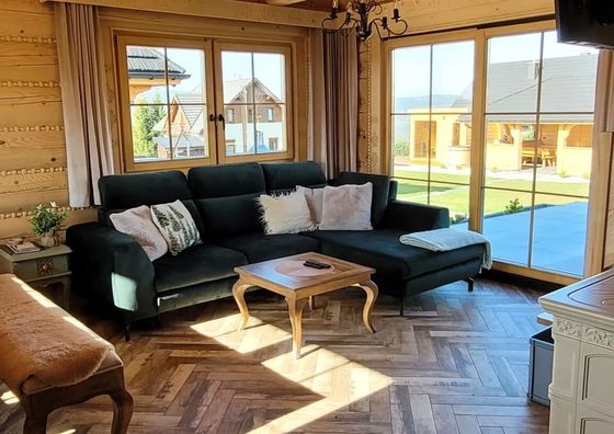 Dom z bala Jodełka - Górskie Przysiółki w Koniakowie 