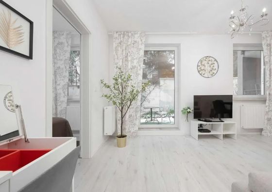 Jasny Apartament z Tarasem i Parkingiem Renters Piaseczno