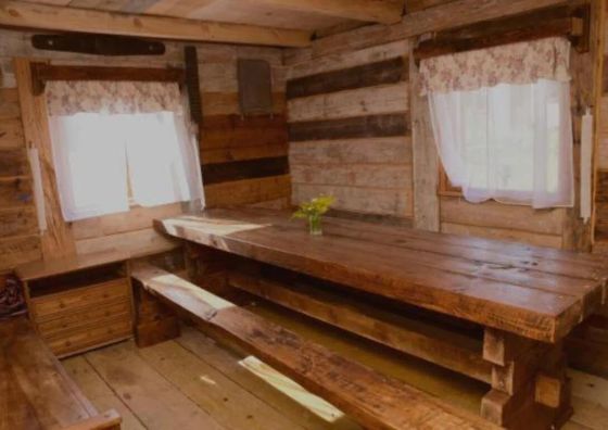 Drewniany domek z piernika Iwaniska